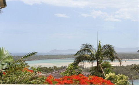 Nambucca Beach House - Holiday Byron Bay 0