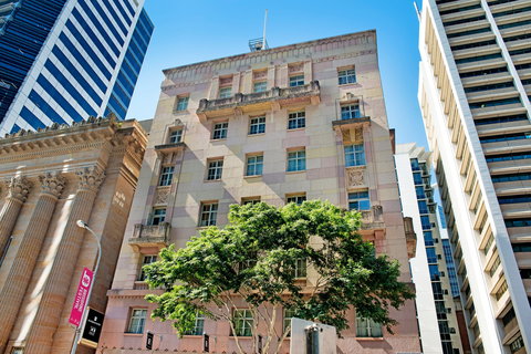 ULTIQA Rothbury Hotel - Holiday Byron Bay 0