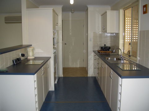 Yandra Beach House - Holiday Byron Bay 1