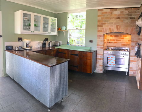 Donovans Cottage - Holiday Byron Bay 1