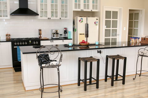 Downunder Farmstays - Holiday Byron Bay 1