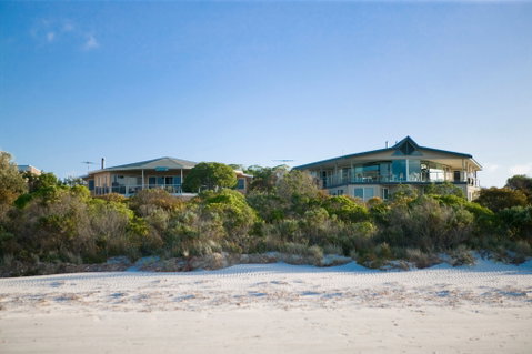 Island Beach Lodge - Holiday Byron Bay 0