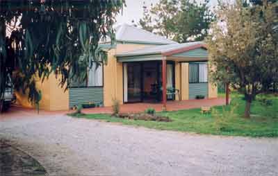Alvina Holiday Cottages - Holiday Byron Bay 2