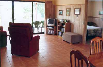 Alvina Holiday Cottages - Holiday Byron Bay 4
