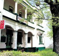Healesville Hotel - Holiday Byron Bay