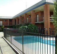 Moe Motor Inn - Holiday Byron Bay