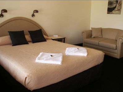 Alandale Motor Inn And Function Centre - Holiday Byron Bay 1