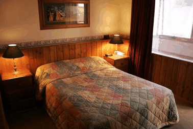 Astor Inn Hotel - Holiday Byron Bay 0