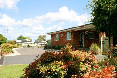 Cadman Apartments - Holiday Byron Bay