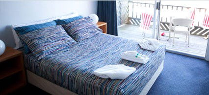 Pacific Hotel Yamba - Holiday Byron Bay 1