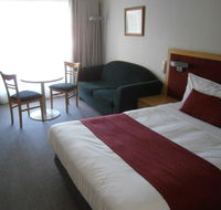George Bass Motor Inn - Holiday Byron Bay