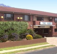 Abbey Motor Inn - Holiday Byron Bay