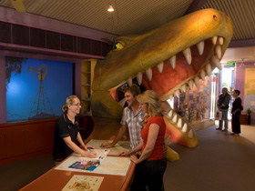 Wadlata Outback Centre - Holiday Byron Bay 0