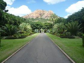 Queens Gardens - Holiday Byron Bay 0