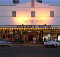 Theatre Royal - Holiday Byron Bay