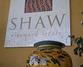 Shaw Vineyard Estate - Holiday Byron Bay 5