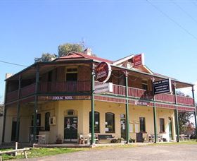 Coolac Hotel - Holiday Byron Bay 0