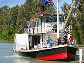 PS Industry - Holiday Byron Bay 0
