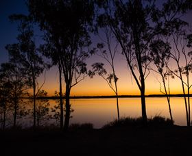 Fairbairn Dam, Lake Maraboon - Holiday Byron Bay 1