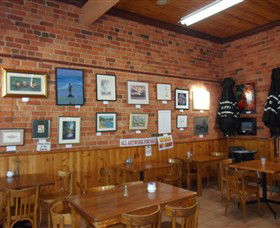 Breretons Bakery And Coffee Lounge - Holiday Byron Bay 1