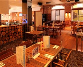 ZedBar - Holiday Byron Bay 4