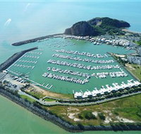 Keppel Bay Marina - Holiday Byron Bay