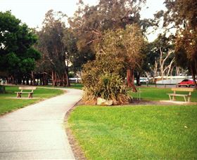 The Entrance Coast To Lake Walk - Holiday Byron Bay 2