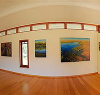 Yallingup Galleries - Holiday Byron Bay