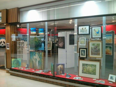 Townsville Art Society Inc - Holiday Byron Bay 1