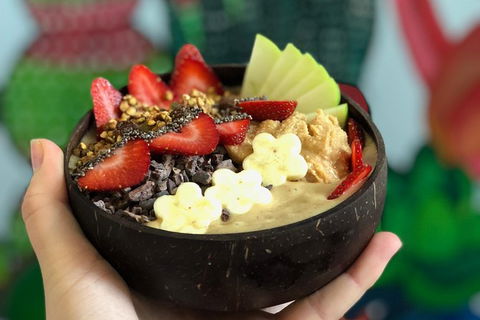 EXPRESS Vegan Food & Drink Walking Tour (CBD) - Holiday Byron Bay 1