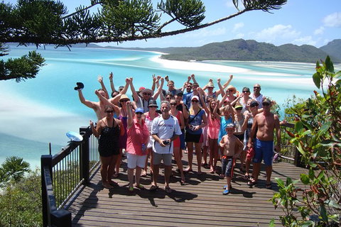 Whitehaven Beach And Hill Inlet | Awesome Beach BBQ | Family Friendly - Holiday Byron Bay 6