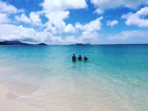 Whitsunday Islands Sailing Adventure - Holiday Byron Bay 3