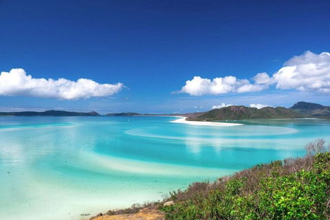 Whitsunday Islands Sailing Adventure - Holiday Byron Bay 1