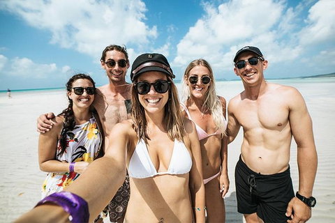Whitsunday Islands Sailing Adventure - Holiday Byron Bay 9