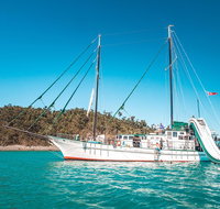 2 night Whitsunday Islands Cruise on New Horizon from Airlie Beach - Holiday Byron Bay
