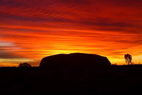 3-Day Alice Springs To Ayers Rock Camping Tour Including Kata Tjuta And Kings Canyon - Holiday Byron Bay 0