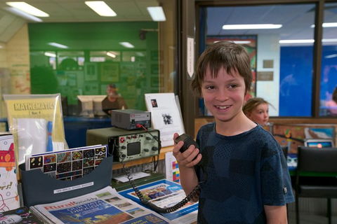 Skip The Line: Alice Springs School Of The Air Guided Tour Ticket - Holiday Byron Bay 0