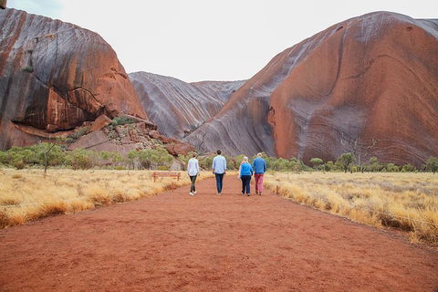 2-Day Uluru (Ayers Rock) And Kings Canyon Tour From Alice Springs - Holiday Byron Bay 1