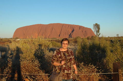 Uluru (Ayers Rock) And The Olgas Tour Including Sunset Dinner From Alice Springs - Holiday Byron Bay 7