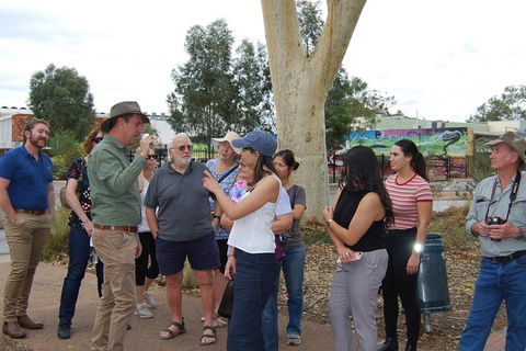 Alice Springs Walking Tours - Holiday Byron Bay 1