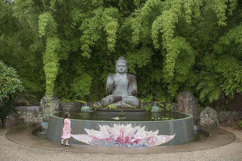 Byron Bay And Beyond Tour Including Cape Bryon Lighthouse Crystal Castle And Bangalow - Holiday Byron Bay 13