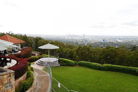 Personal, Private Chauffeur Driven Guided Tours - Holiday Byron Bay 0