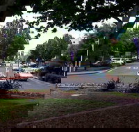 Inverell - Holiday Byron Bay