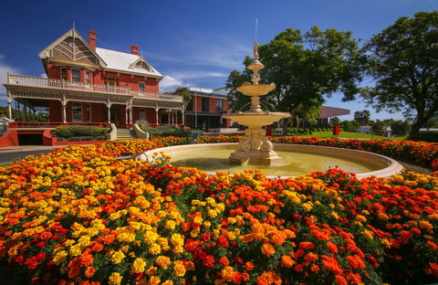 Mildura Arts Centre - Holiday Byron Bay 0