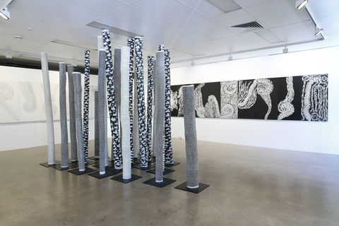 Outstation Gallery - Aboriginal Art From Art Centres - Holiday Byron Bay 1