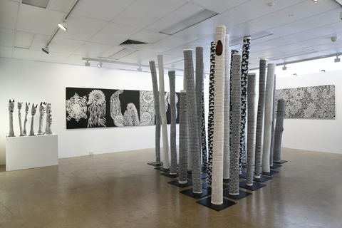 Outstation Gallery - Aboriginal Art From Art Centres - Holiday Byron Bay 2