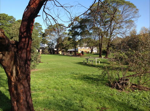 HIRL Hamilton Institute Of Rural Learning - Holiday Byron Bay 2