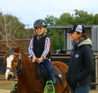 Horse Riding Lessons and Trail Rides - Holiday Byron Bay