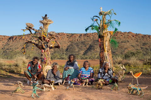 Tjanpi Desert Weavers - Holiday Byron Bay 0
