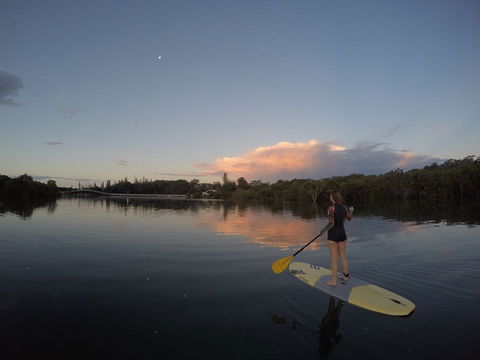 Paddleboard At Back Creek South West Rocks - Holiday Byron Bay 1